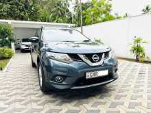 Nissan X-Trail 2016 SUV