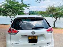 https://riyasewana.com/uploads/nissan-x-trail-2016-518285212053.jpg