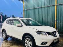 Nissan X-Trail 2016 SUV