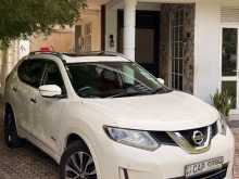 https://riyasewana.com/uploads/nissan-x-trail-2016-819400012531.jpg