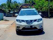 Nissan X-TRAIL 2015 SUV