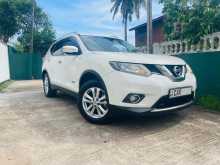 Nissan X-Trail 2016 SUV