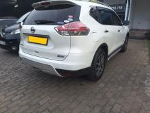 https://riyasewana.com/uploads/nissan-x-trail-2111575210974.jpg