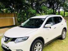 Nissan X-Trail 2015 SUV