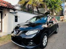 Nissan X-Trail 2015 SUV