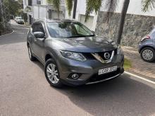 Nissan X-Trail 2016 SUV