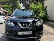 Nissan X-Trail 2015 SUV