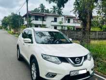 Nissan X-Trail 2015 SUV