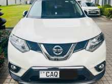 Nissan X-Trail 2015 SUV