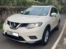 Nissan X-Trail 2015 SUV