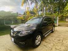 Nissan X-Trail 2015 SUV