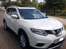 Nissan X-Trail 2016 SUV