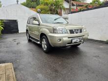 Nissan X-Trail 2004 SUV