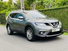 Nissan X-Trail 2015 SUV