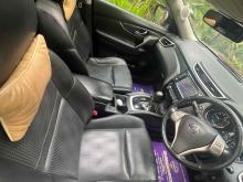 https://riyasewana.com/uploads/nissan-x-trail-521505224641.jpg