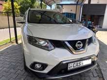 Nissan X-Trail 2015 SUV