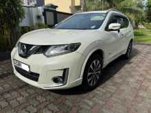 Nissan X-Trail 2016 SUV