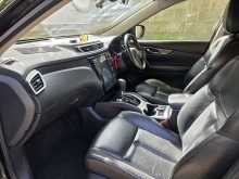 https://riyasewana.com/uploads/nissan-x-trail-8758304213.jpg