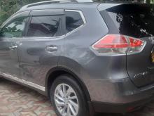 https://riyasewana.com/uploads/nissan-x-trail-extremer-221103317926.jpg