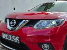 Nissan X-Trail 2014 SUV