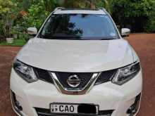 Nissan X-trail Mode Premier 2015 SUV