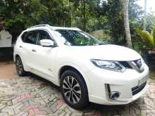 Nissan X-Trail 2016 SUV