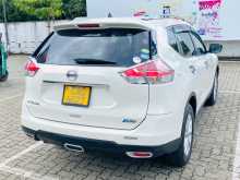 https://riyasewana.com/uploads/nissan-x-trail-mode-2016-2017122112844.jpg