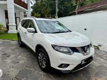 Nissan X-Trail Premier 2015 SUV