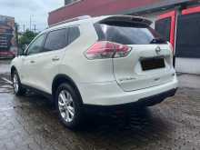 https://riyasewana.com/uploads/nissan-x-trail-premier-2016-1920521412062.jpg