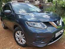 Nissan X-Trail Premier 2WD 2016 SUV