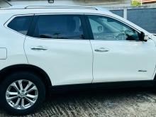 Nissan X-Trail Premium 4wD 2016 SUV