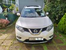 Nissan X-tRail 2015 SUV