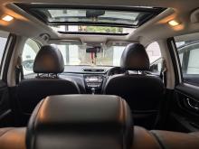 https://riyasewana.com/uploads/nissan-x-trail-special-127354817545.jpg