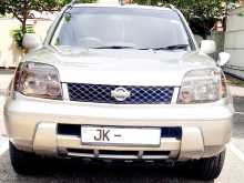 Nissan X-Trail T30 2000 SUV