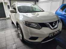 https://riyasewana.com/uploads/nissan-x-trail-t32-192106604.jpg
