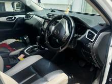 https://riyasewana.com/uploads/nissan-x-trial-150071817175.jpg