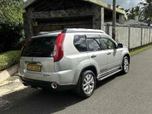 https://riyasewana.com/uploads/nissan-xtrail-1010030024701.jpg
