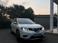 Nissan X-Trail 2016 SUV