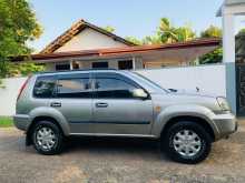 Nissan X-Trail 2001 SUV