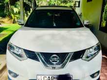 Nissan X-Trail 2015 SUV