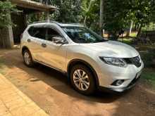 https://riyasewana.com/uploads/nissan-xtrail-2015-2523485712942.jpg