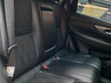https://riyasewana.com/uploads/nissan-xtrail-2015-2911592212714.jpg