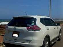 https://riyasewana.com/uploads/nissan-xtrail-2015-2911592212722.jpg