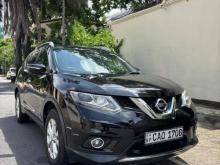Nissan X-Trail 2015 SUV