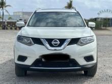 Nissan X-Trail 2016 SUV
