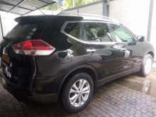 https://riyasewana.com/uploads/nissan-xtrail-281352354721.jpg