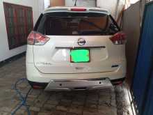 https://riyasewana.com/uploads/nissan-xtrail-31901114252.jpg
