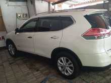 https://riyasewana.com/uploads/nissan-xtrail-31901114773.jpg