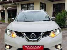 Nissan X-Trail 2015 SUV