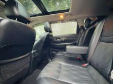 https://riyasewana.com/uploads/nissan-xtrail-4256296586.jpg